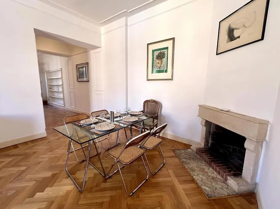 The Terrace In Rome Apartment